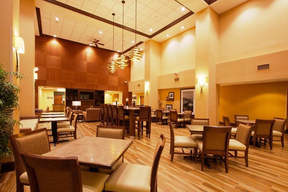 Hampton Inn & Suites Chino Hills Exterior photo