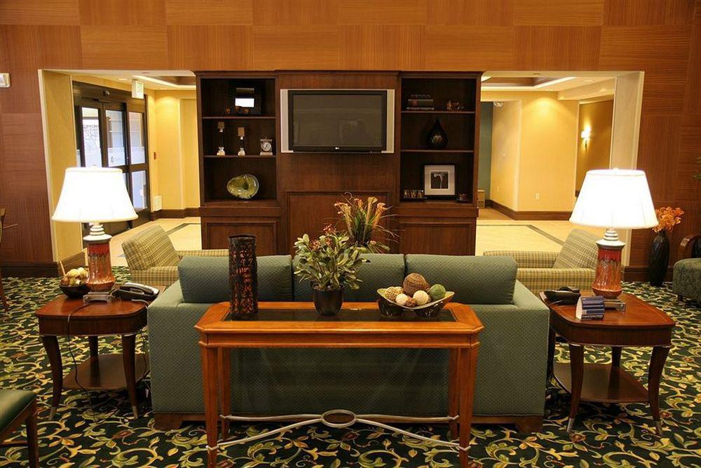 Hampton Inn & Suites Chino Hills Interior photo