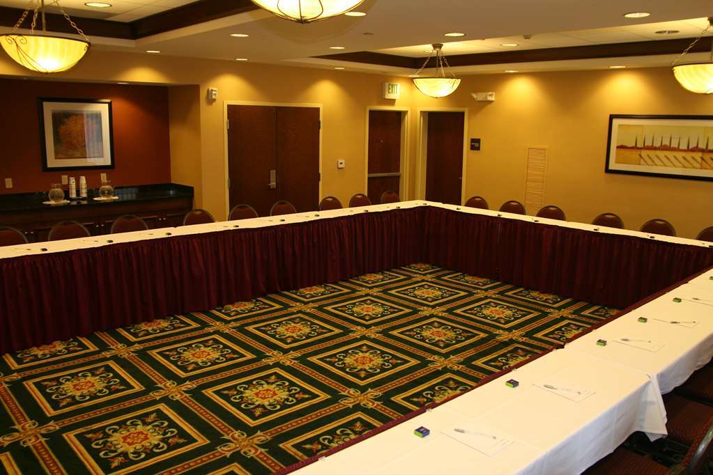Hampton Inn & Suites Chino Hills Facilities photo